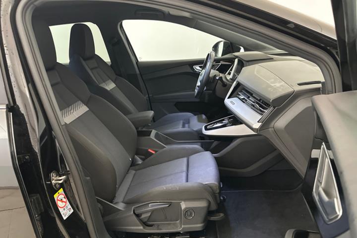 Sort Audi Q4 e-tron fra 2023
