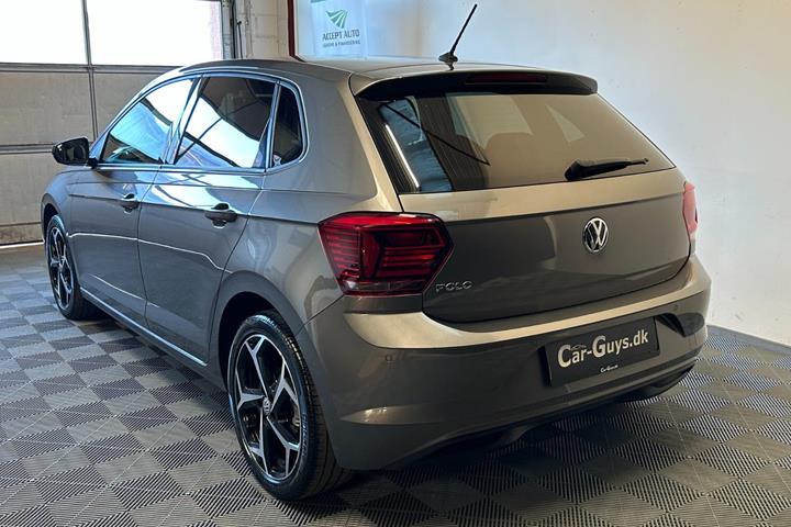 Gul VW Polo fra 2019