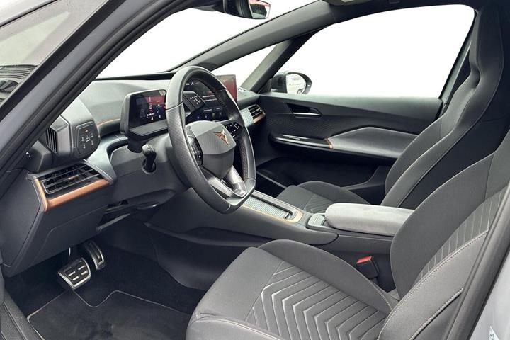 Grå Cupra Born fra 2022