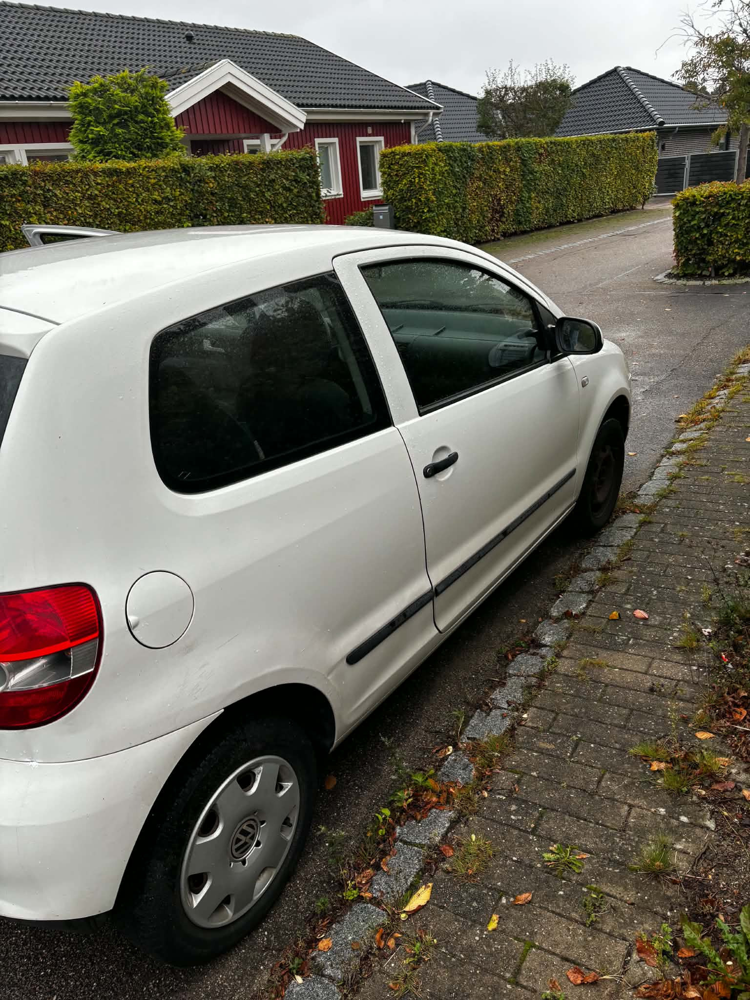 Hvid VW Fox fra 2006