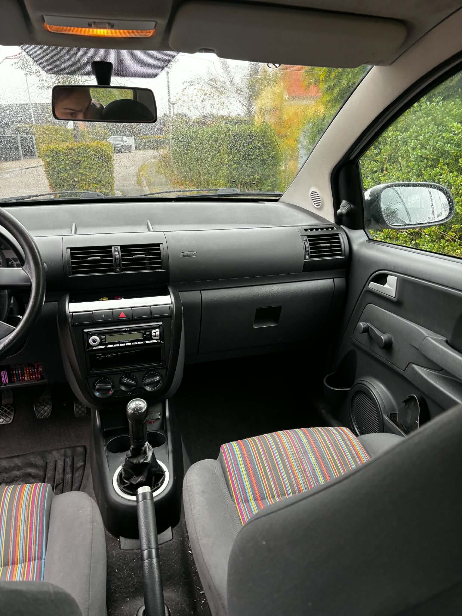 Hvid VW Fox fra 2006