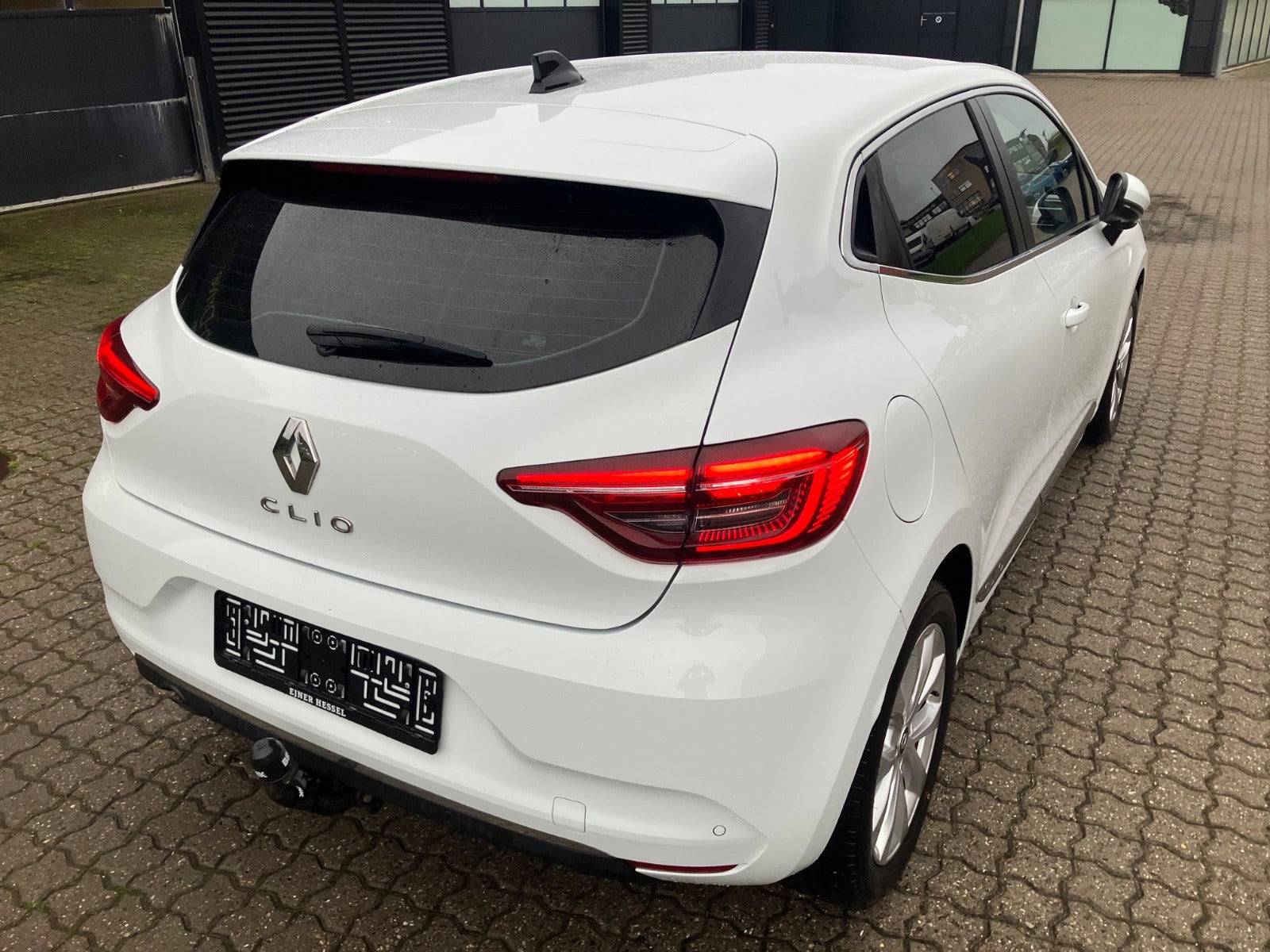 Hvid Renault Clio V fra 2021