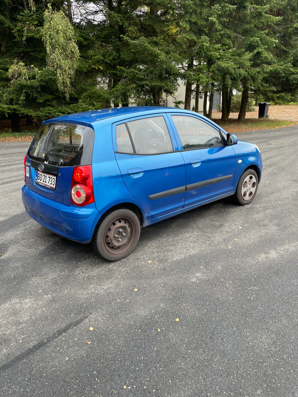 Grå Kia Picanto fra 2010