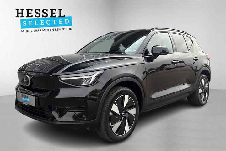 Sort Volvo XC40 fra 2024