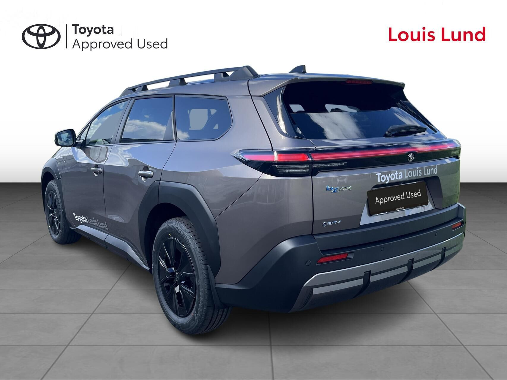 Bronze Toyota bZ4X Touring fra 2026
