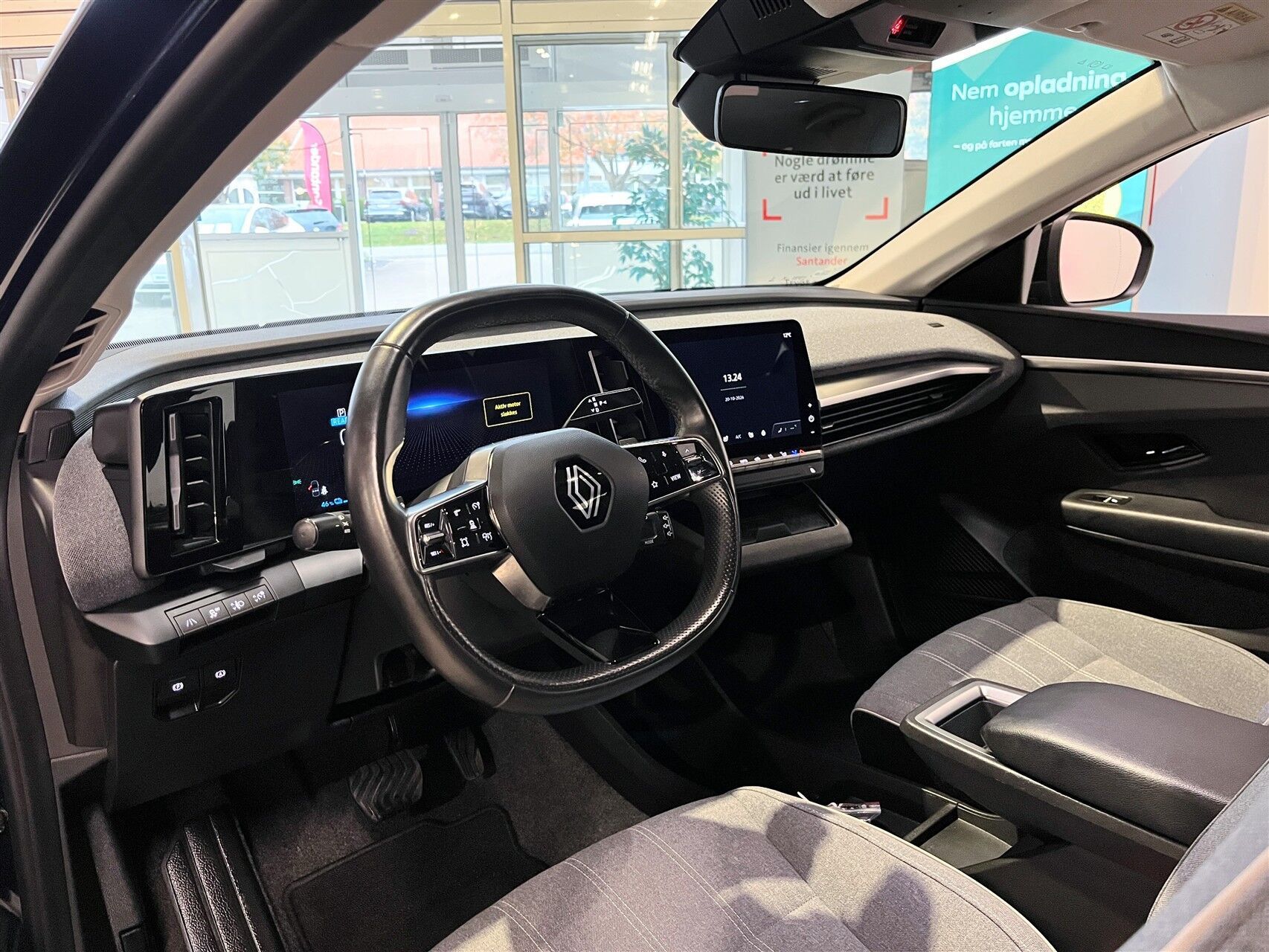 Blå Renault Mégane fra 2023