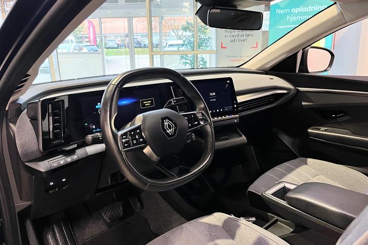 Blå Renault Mégane fra 2023