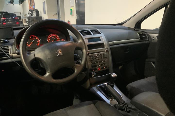 Sort Peugeot 407 fra 2006