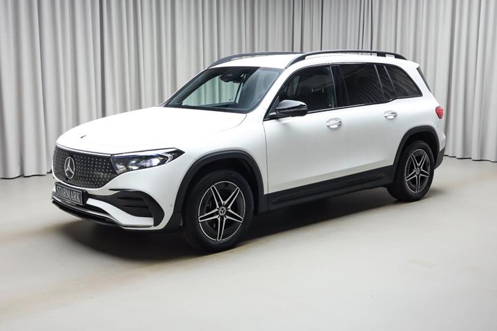 Hvid Mercedes EQB250+ fra 2026