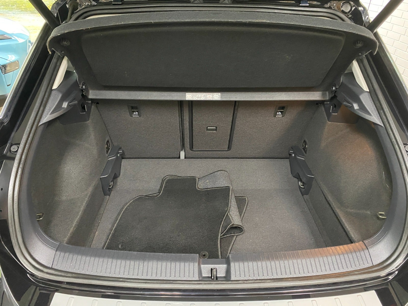 Sort VW T-Roc fra 2020