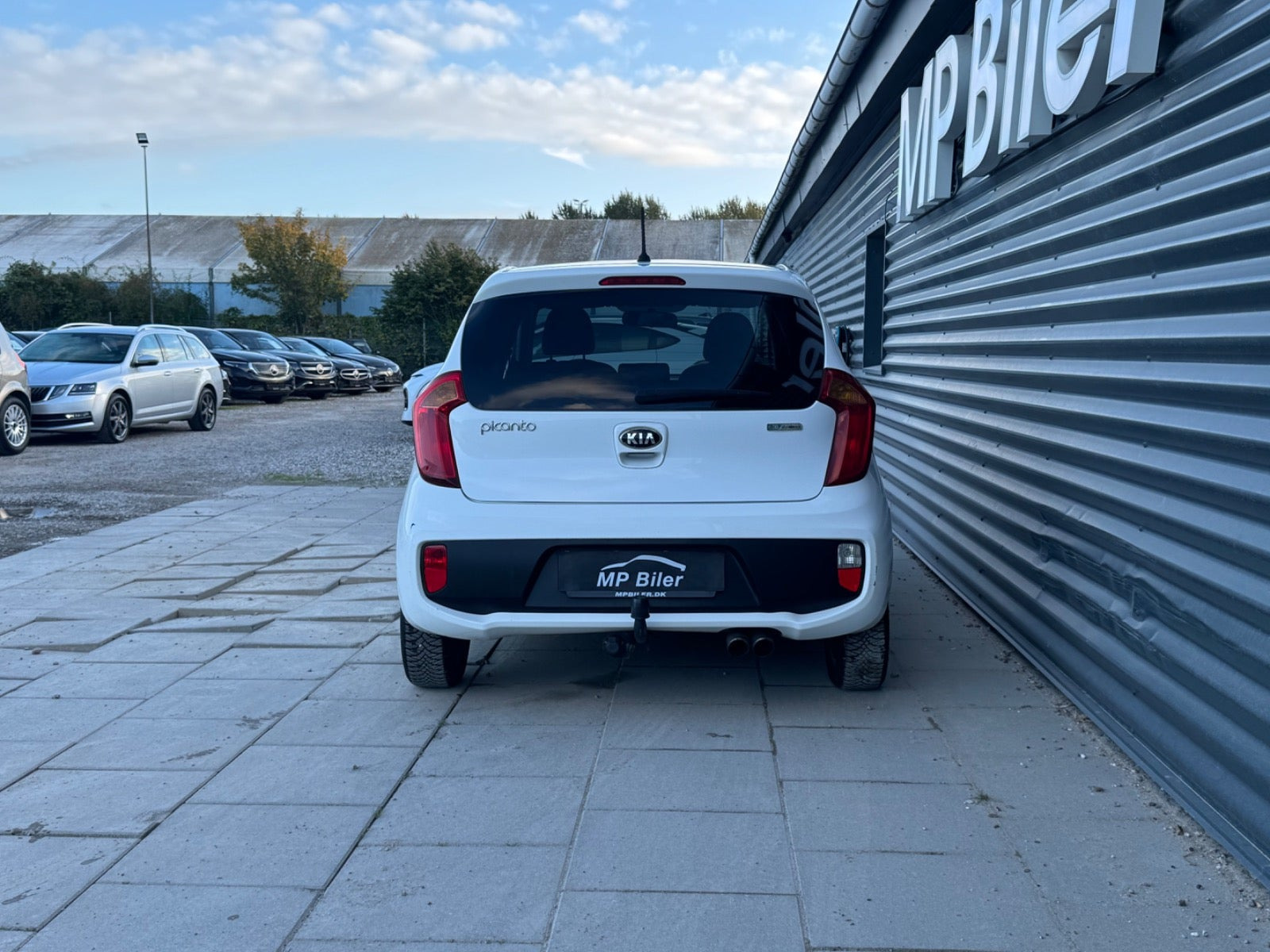 Hvid Kia Picanto fra 2015