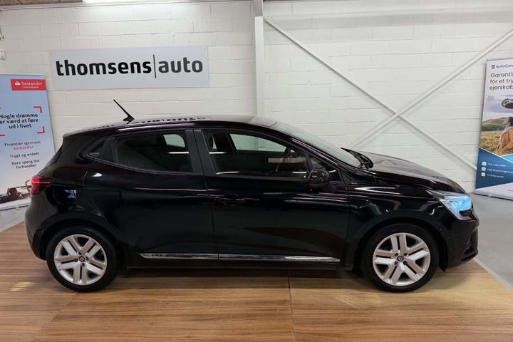 Sort Renault Clio V fra 2021