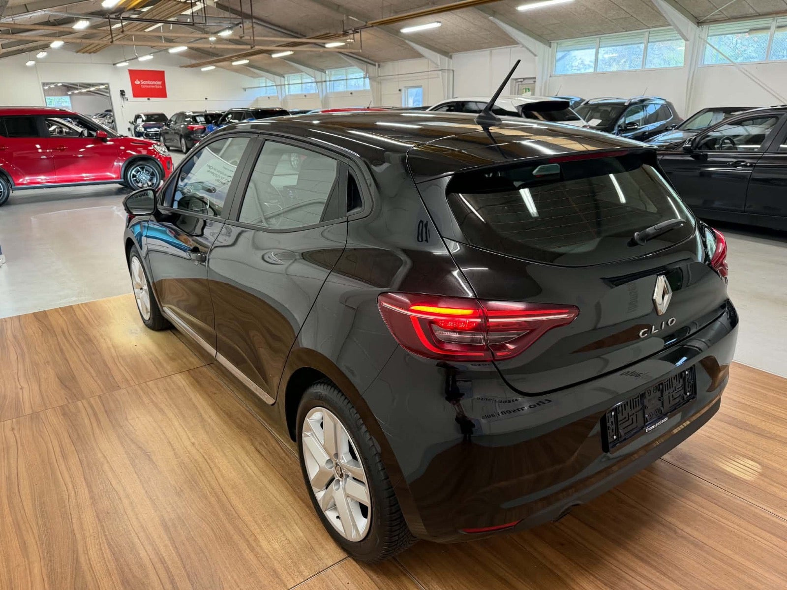 Sort Renault Clio V fra 2021