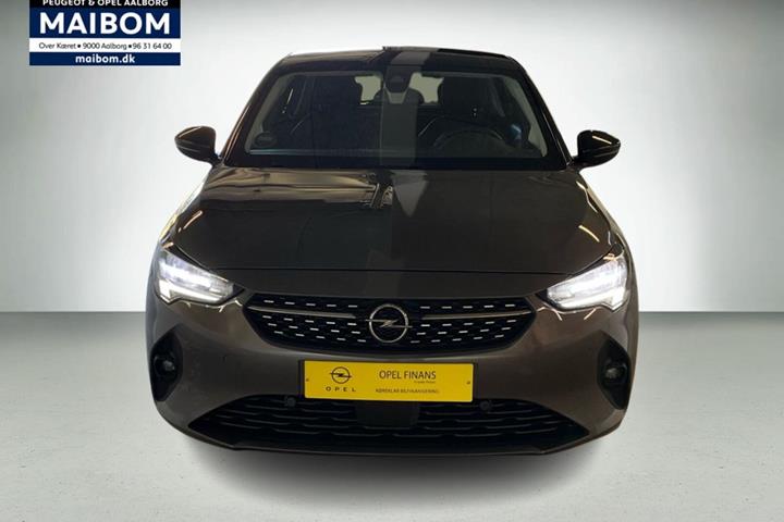 Sort Opel Corsa fra 2020