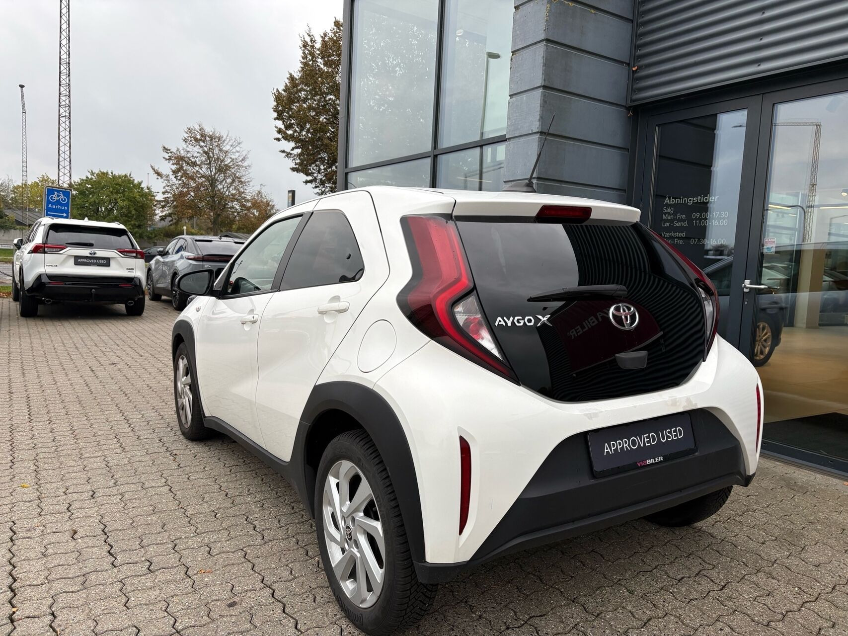 Hvid Toyota Aygo X fra 2022