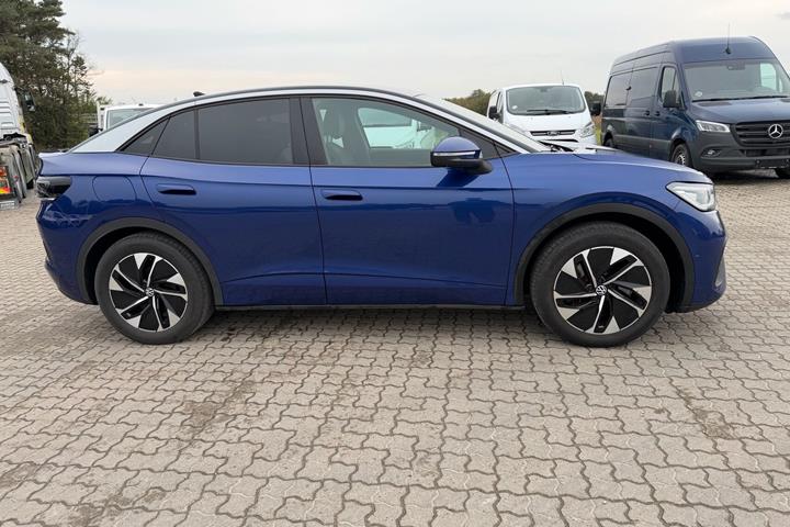 Blå VW ID.5 fra 2024