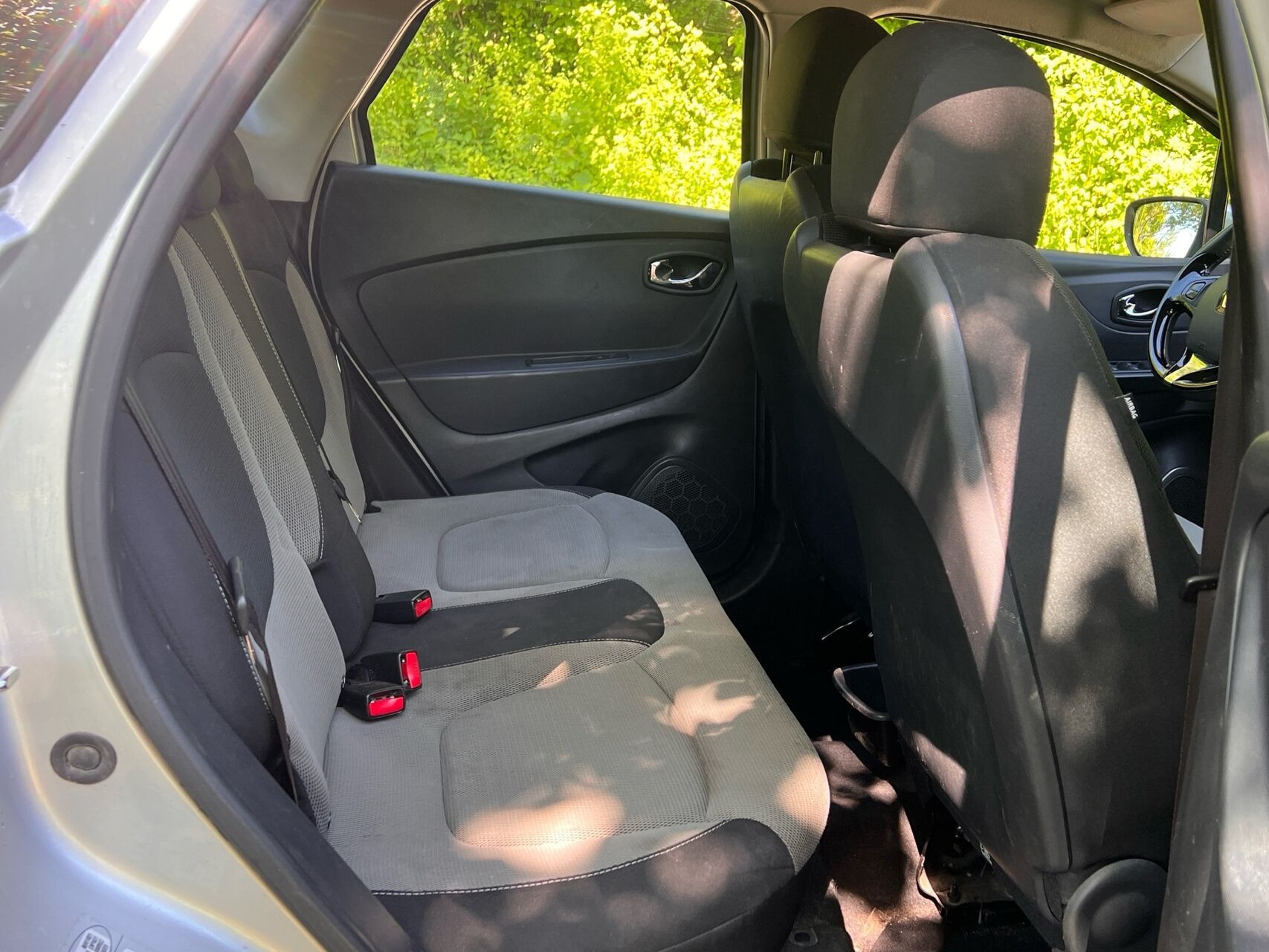 Sølv Renault Captur fra 2013