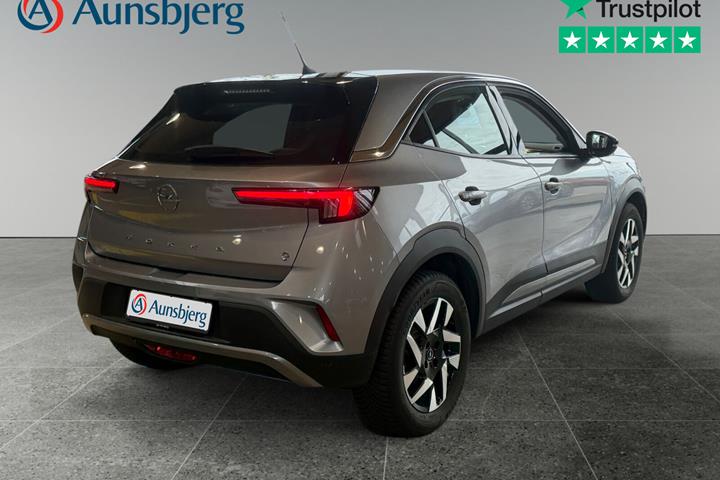 Grå Opel Mokka-e fra 2024