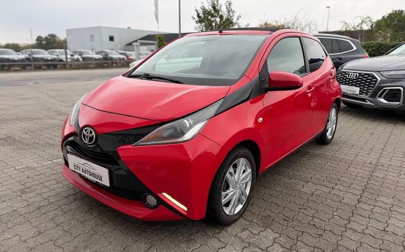 Toyota Aygo 1,0 VVT-i x-wave Sky