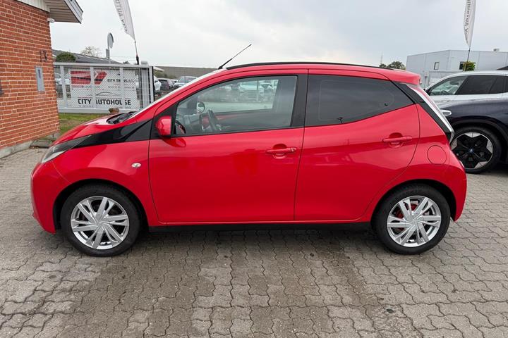 undefined Toyota Aygo fra 2015