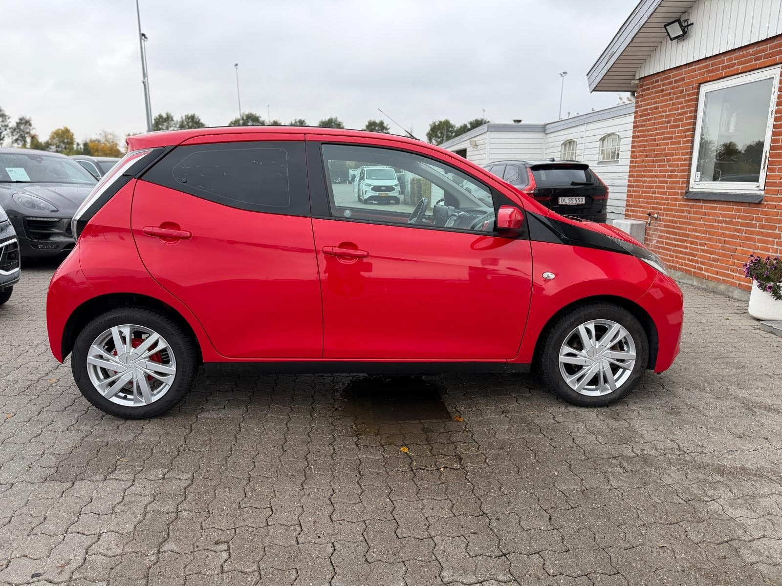 undefined Toyota Aygo fra 2015