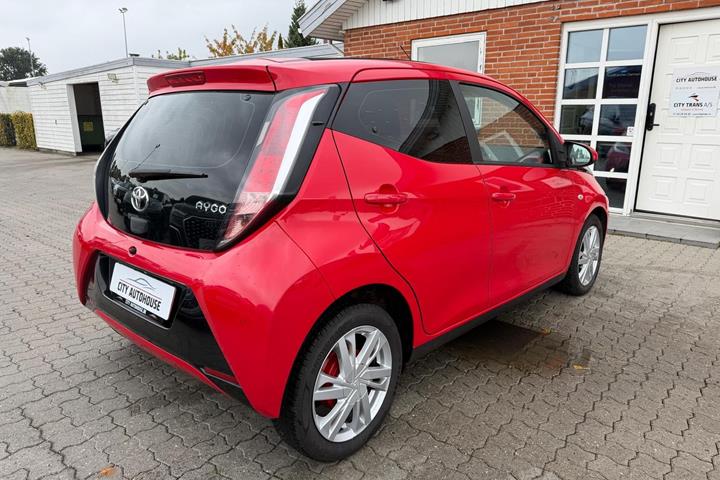 undefined Toyota Aygo fra 2015
