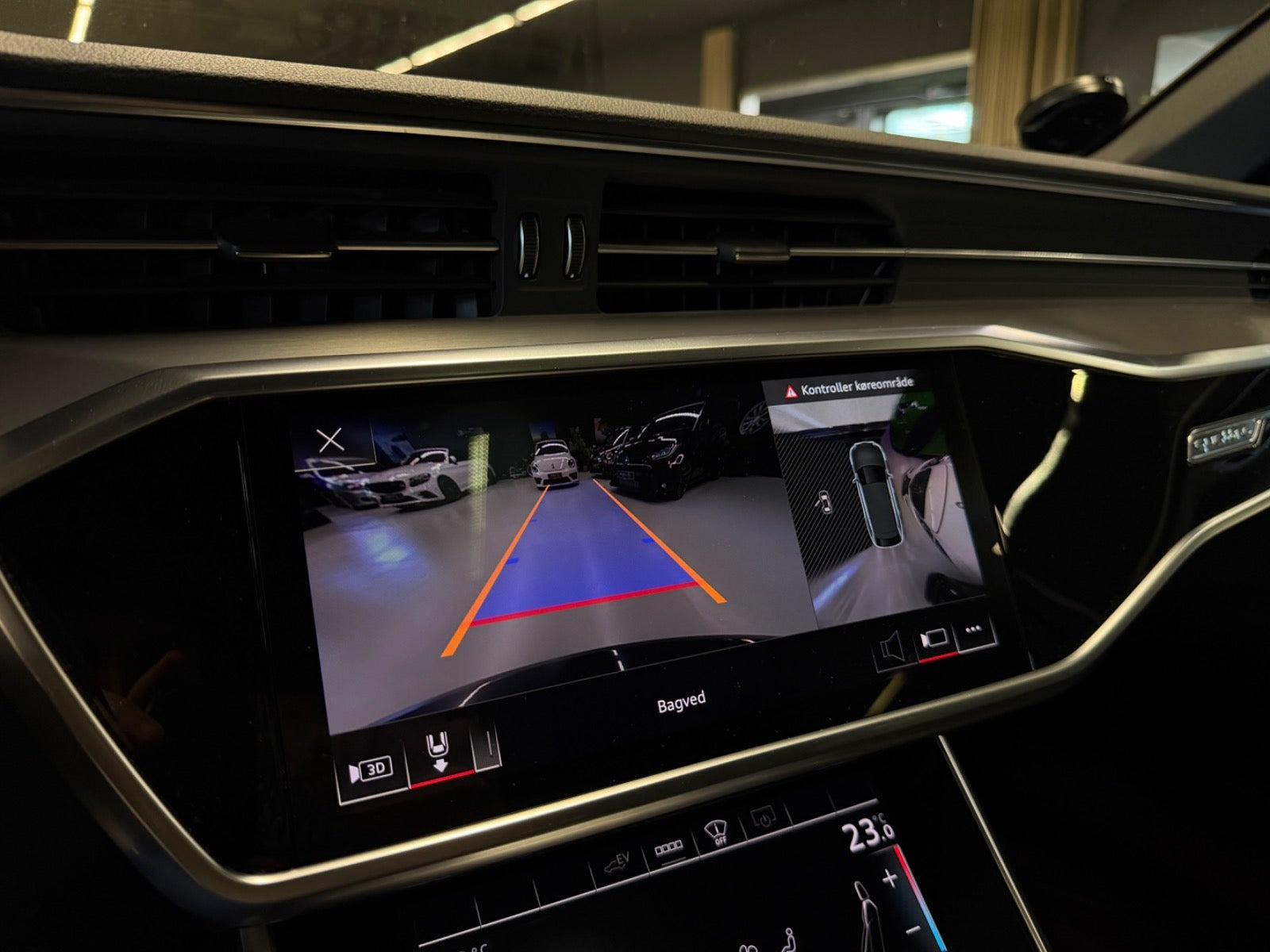 Grøn Audi A6 fra 2021