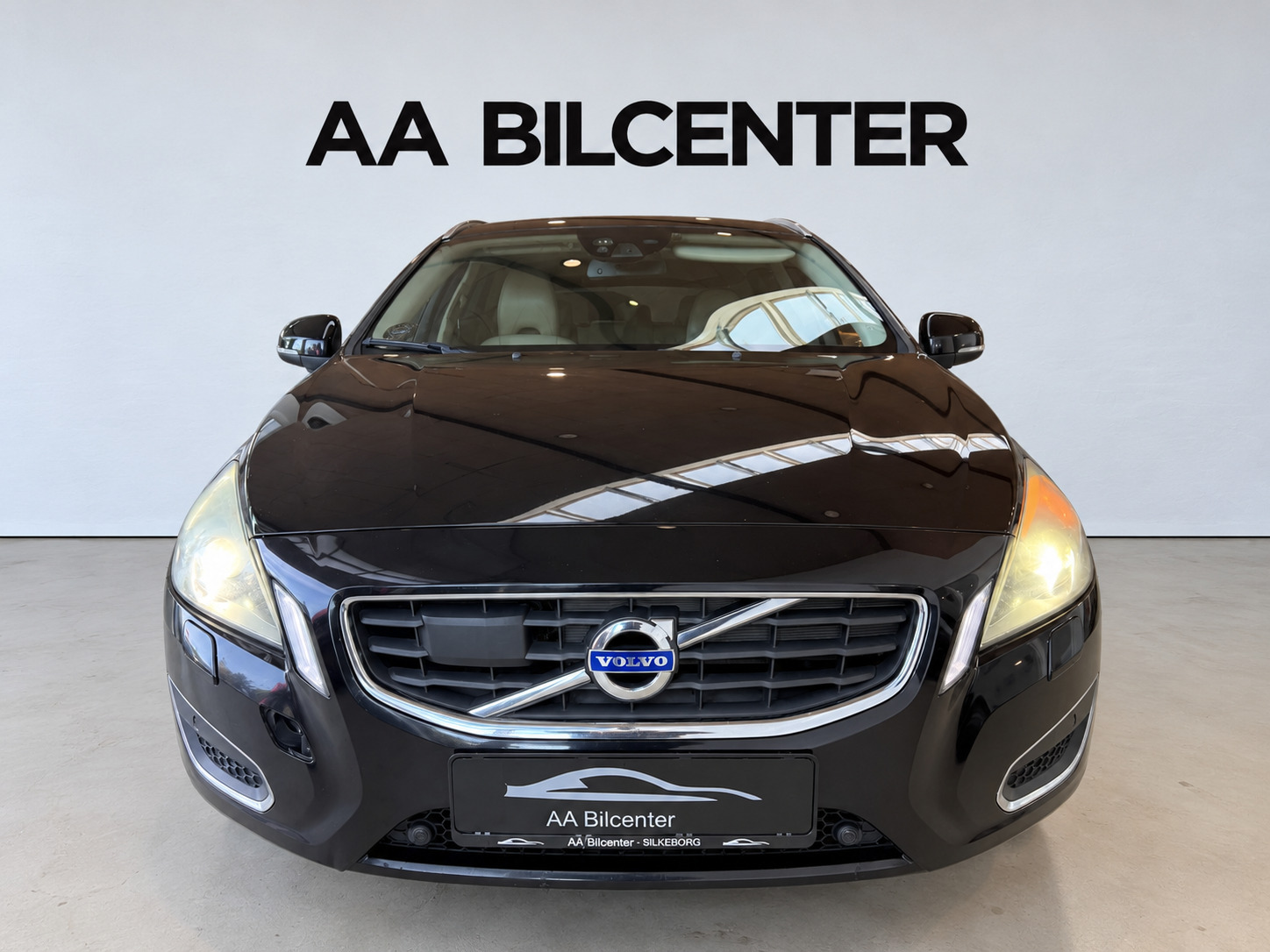 Sort Volvo V60 fra 2011