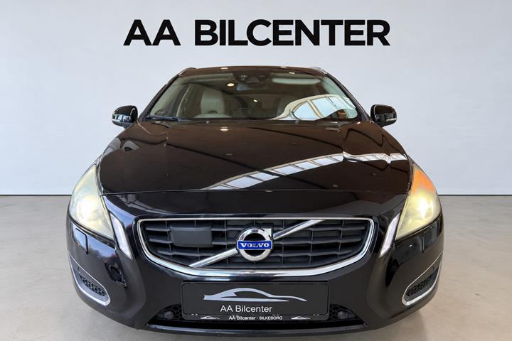 Sort Volvo V60 fra 2011