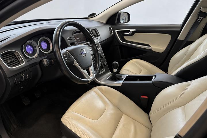 Sort Volvo V60 fra 2011