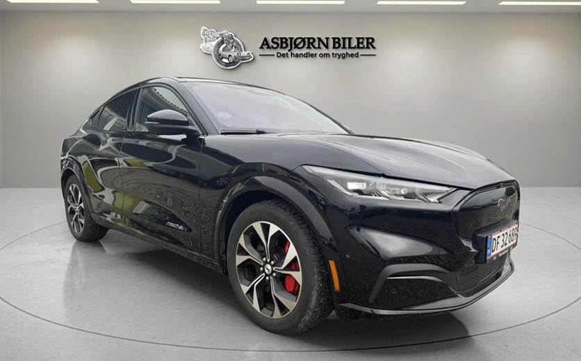 Ford Mustang Mach-E 88 Extended Range AWD