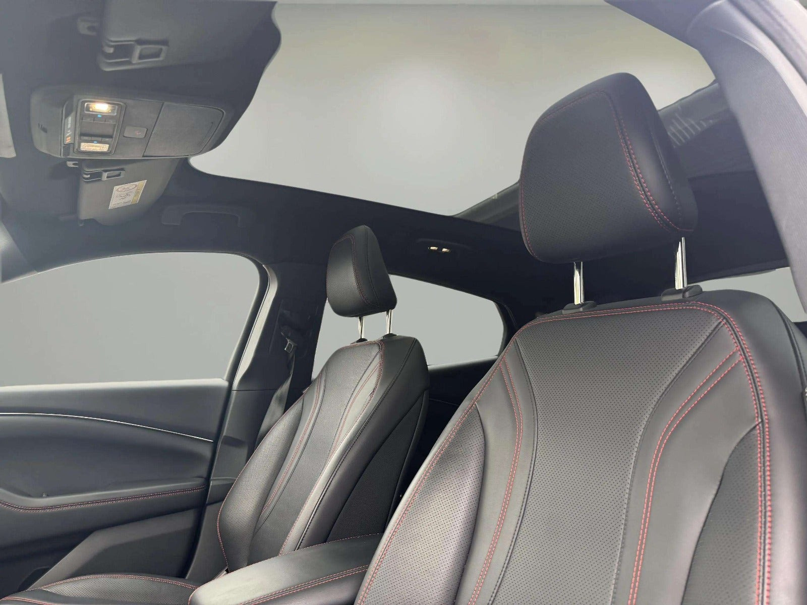 Sort Ford Mustang Mach-E fra 2021