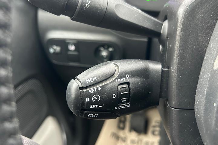 Blå Citroën C3 fra 2020