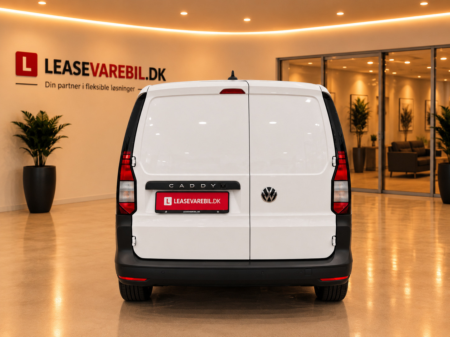 Hvid VW Caddy Maxi fra 2022