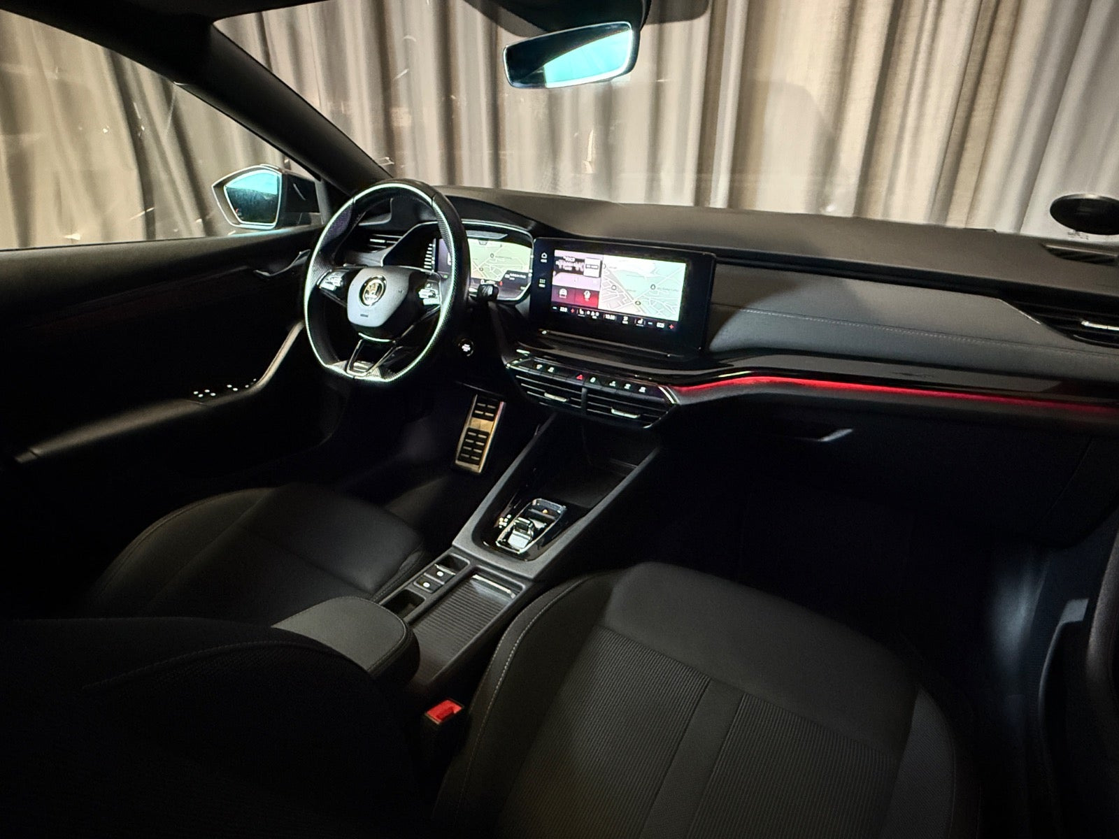 Sort Skoda Octavia fra 2022