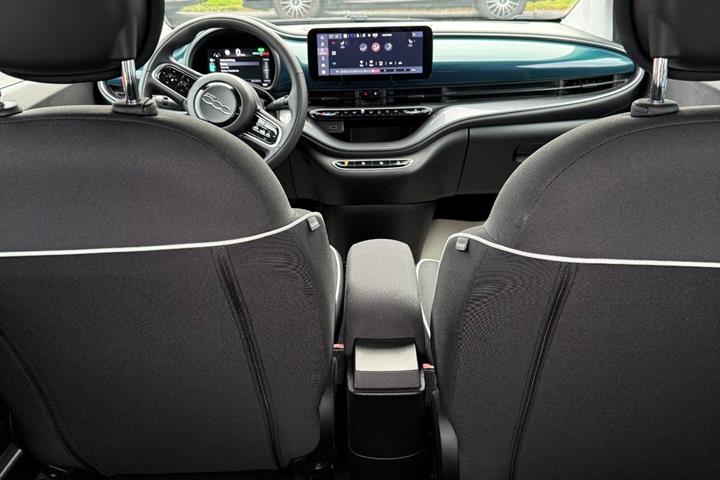 undefined Fiat 500e fra 2023