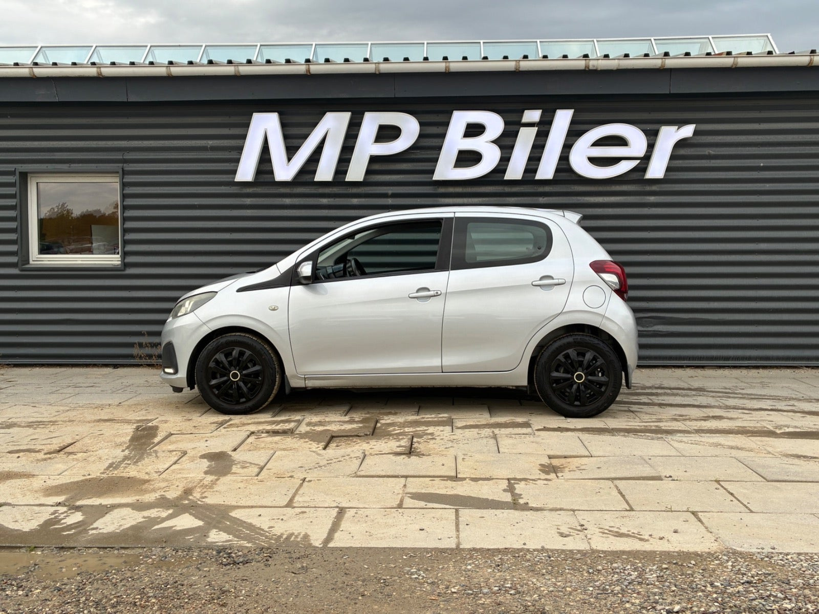 Hvid Peugeot 108 fra 2016