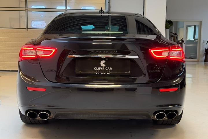 Sort Maserati Ghibli fra 2018