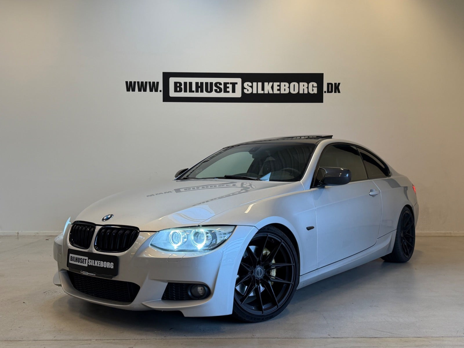 BMW 328i 3,0 Coupé M-Sport aut.
