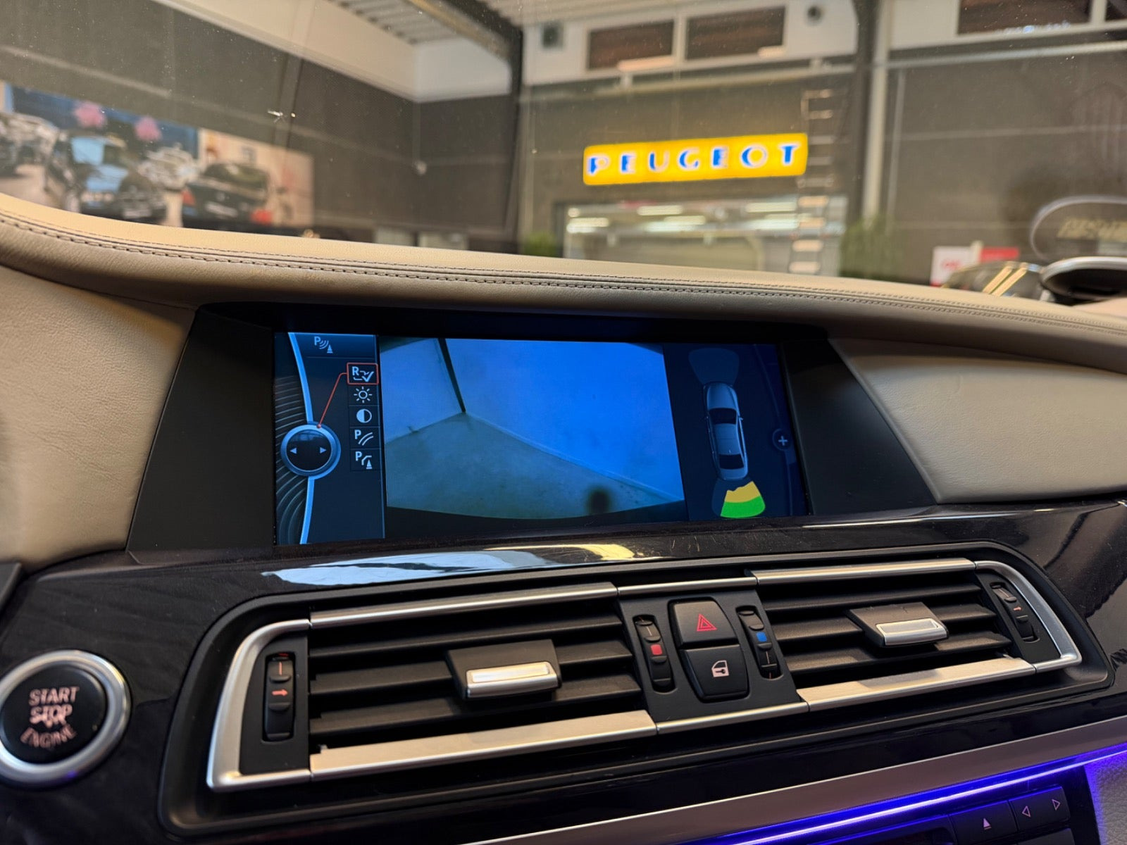 undefined BMW 750i fra 2008