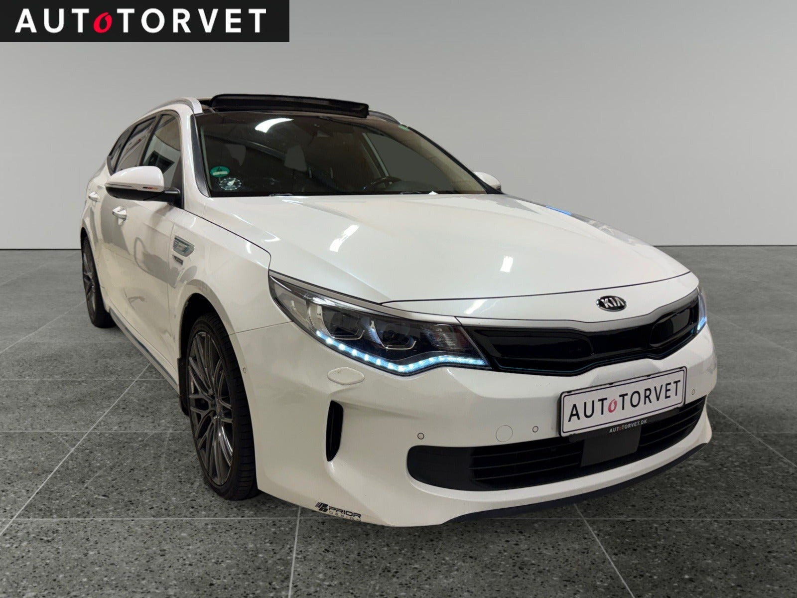 Hvid Kia Optima fra 2018