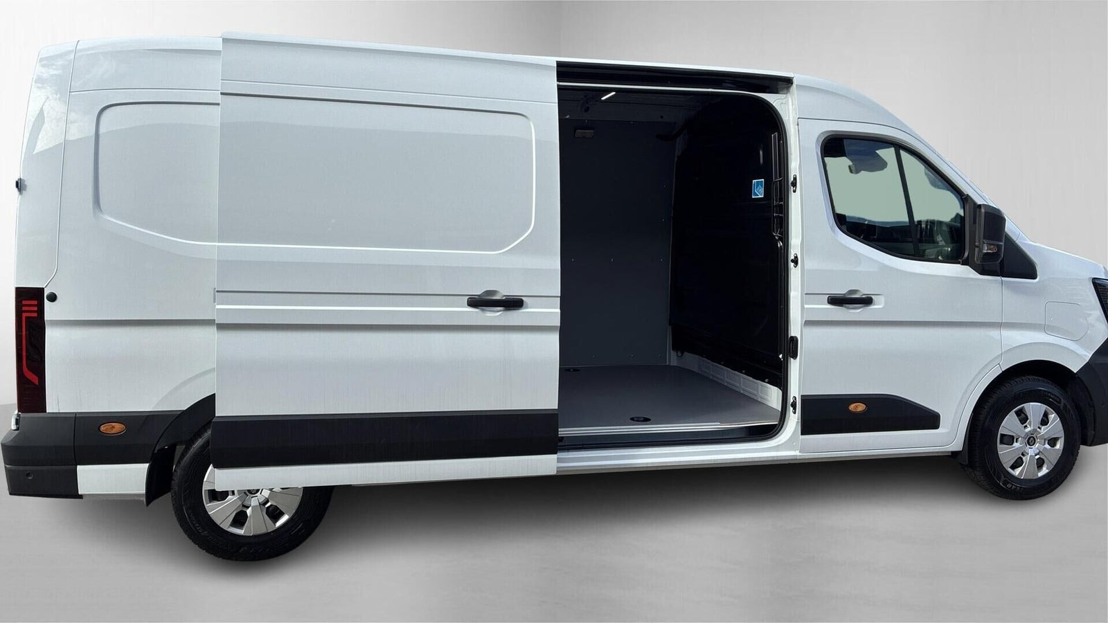 Hvid Renault Master V T35 fra 2026