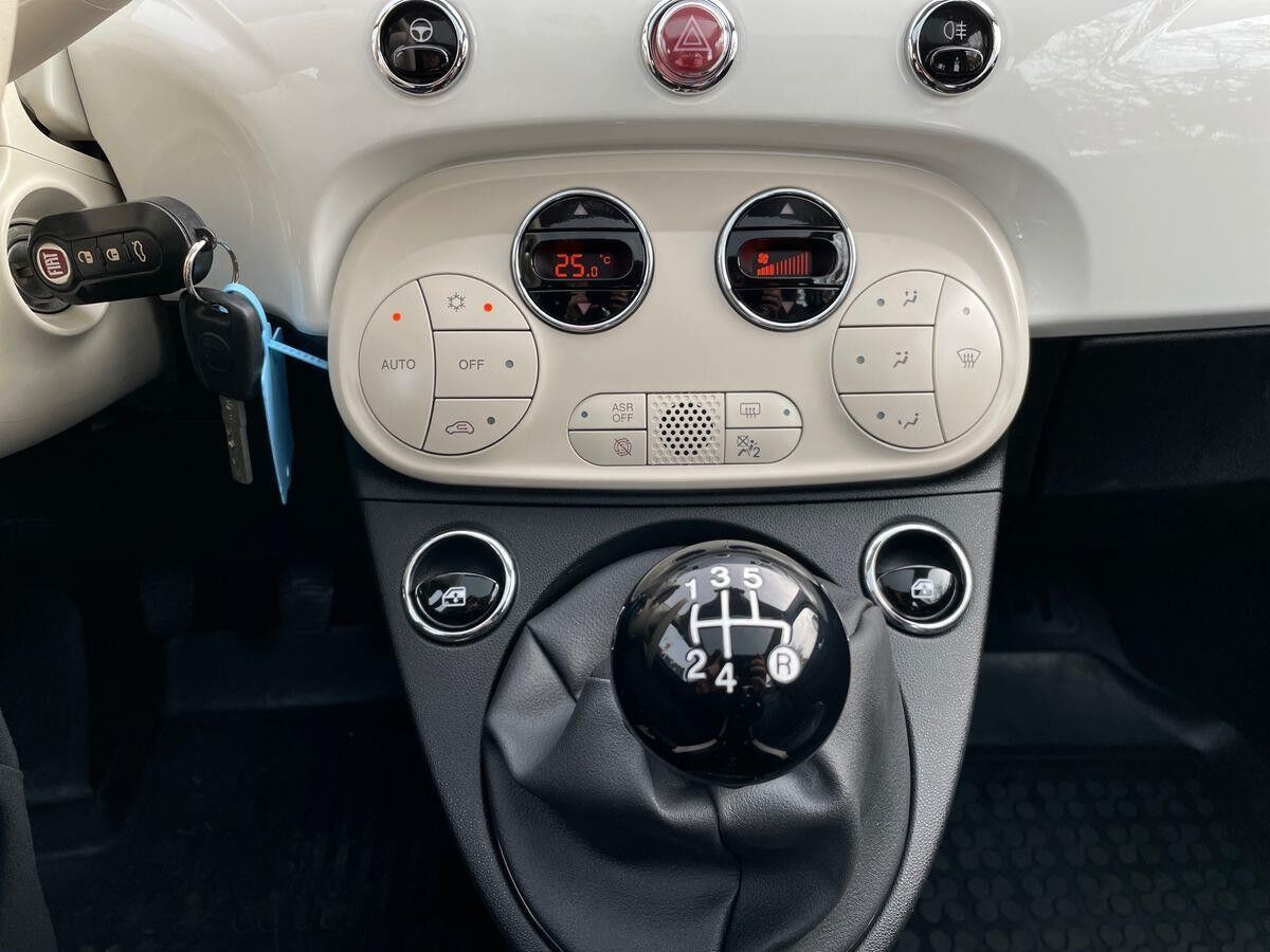 Hvid Fiat 500 fra 2018