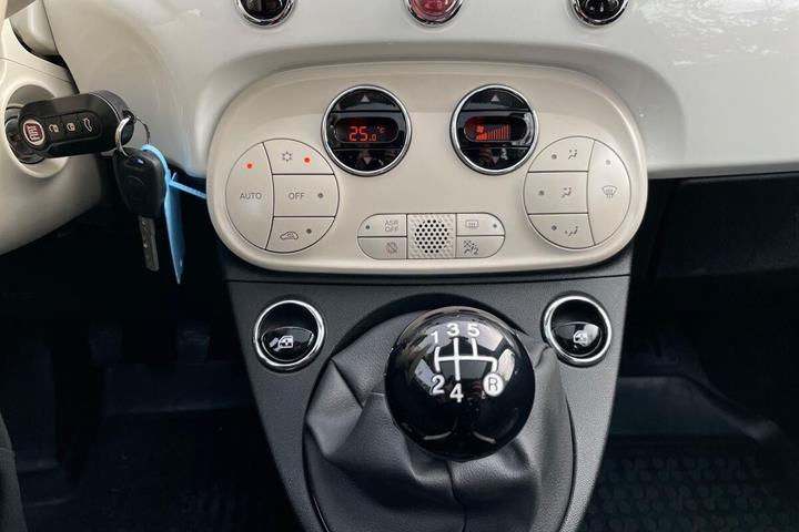 Hvid Fiat 500 fra 2018