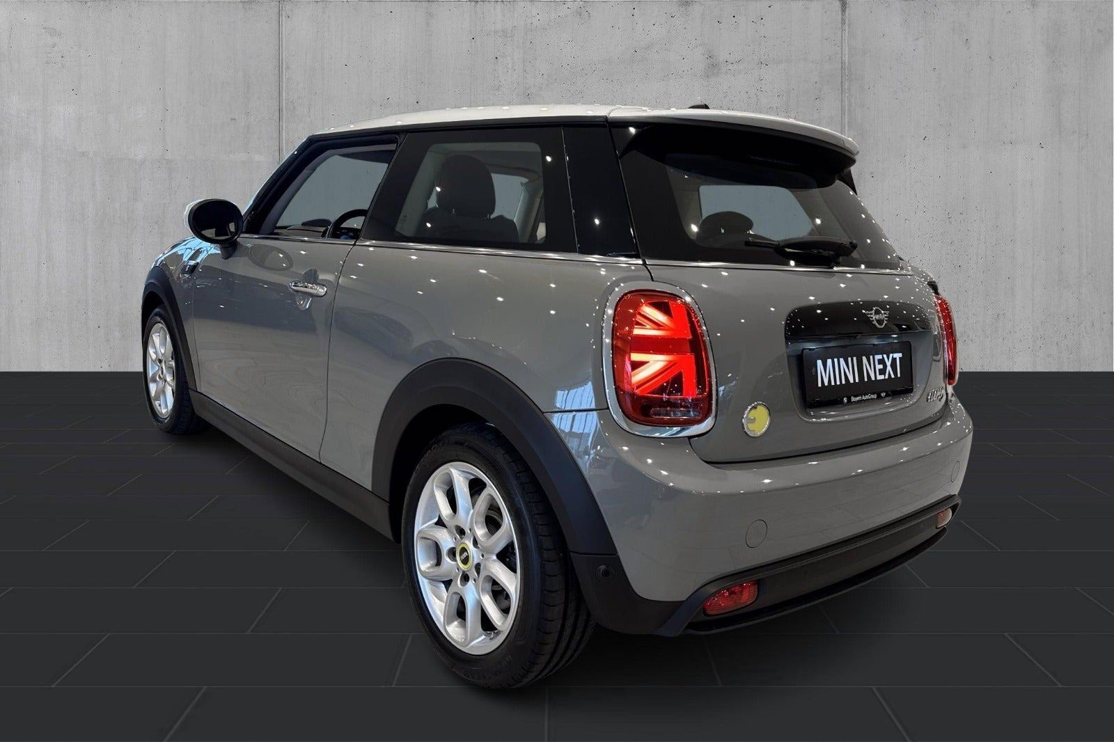 Grå Mini Cooper SE fra 2022