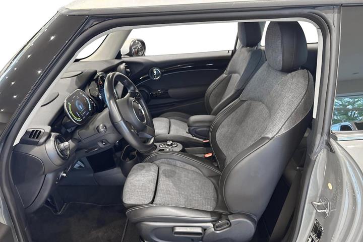 Grå Mini Cooper SE fra 2022