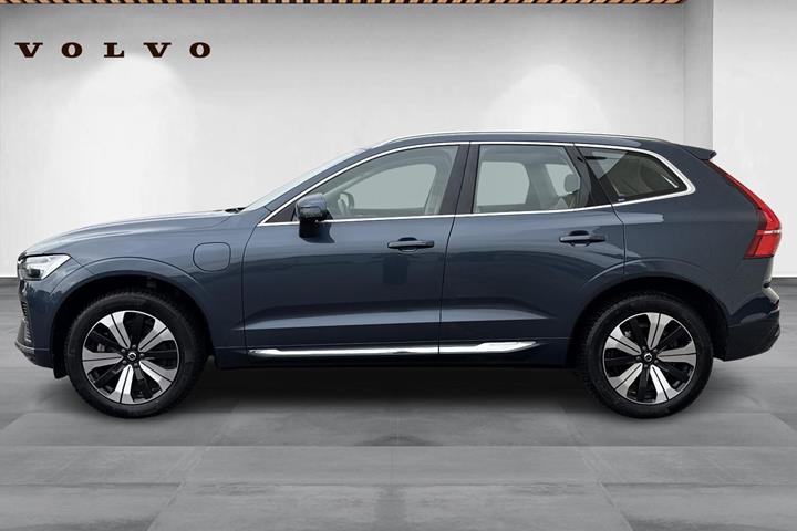 Blå Volvo XC60 fra 2023