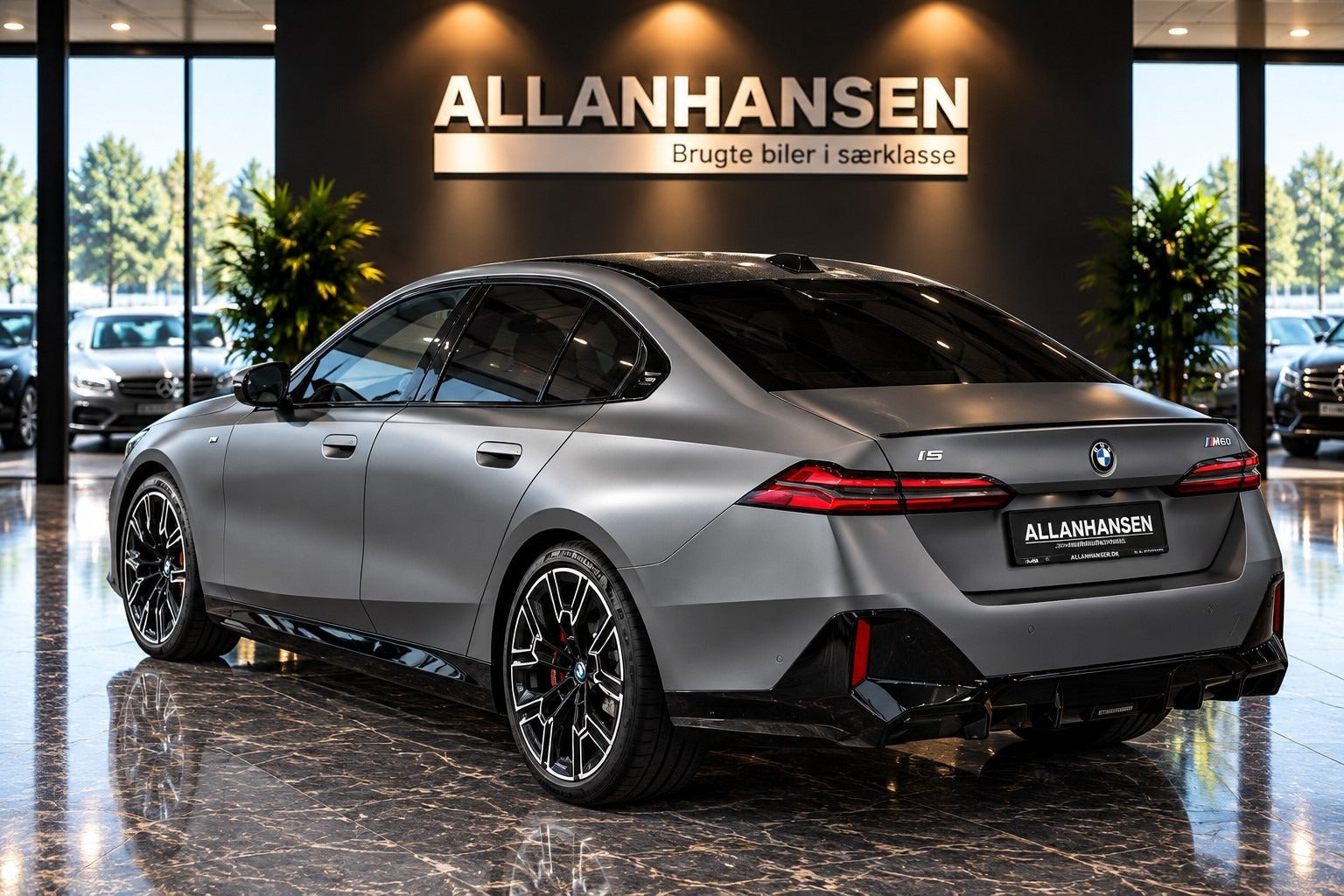 Grå BMW i5 fra 2024