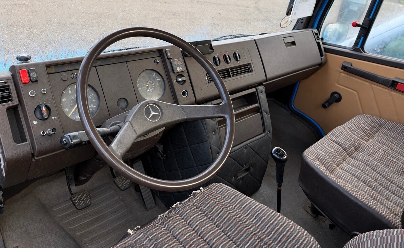 undefined Mercedes 817 fra 1987