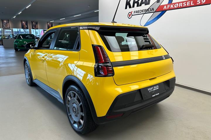 Gul Renault 5 E-Tech fra 2025